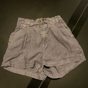 American Eagle paper bag shorts
